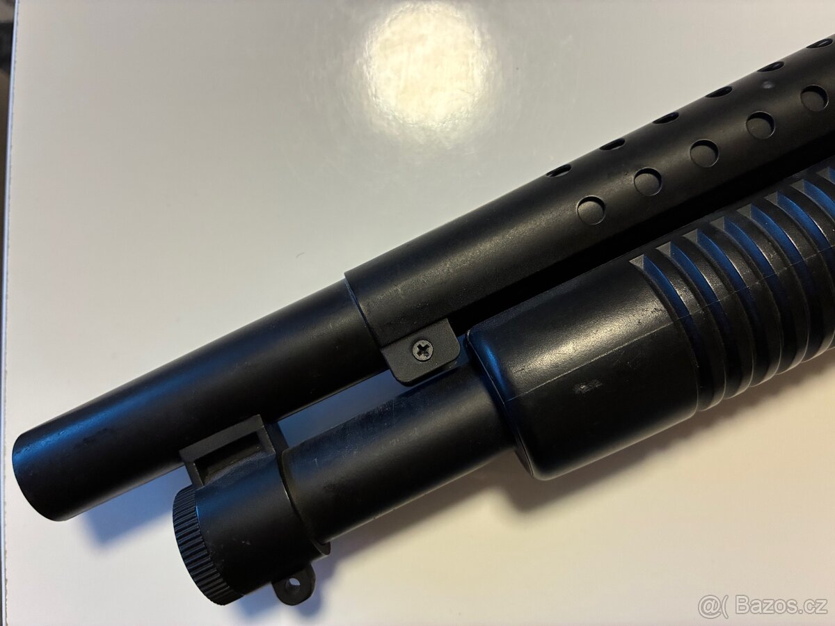 Airsoftová brokovnice - 2