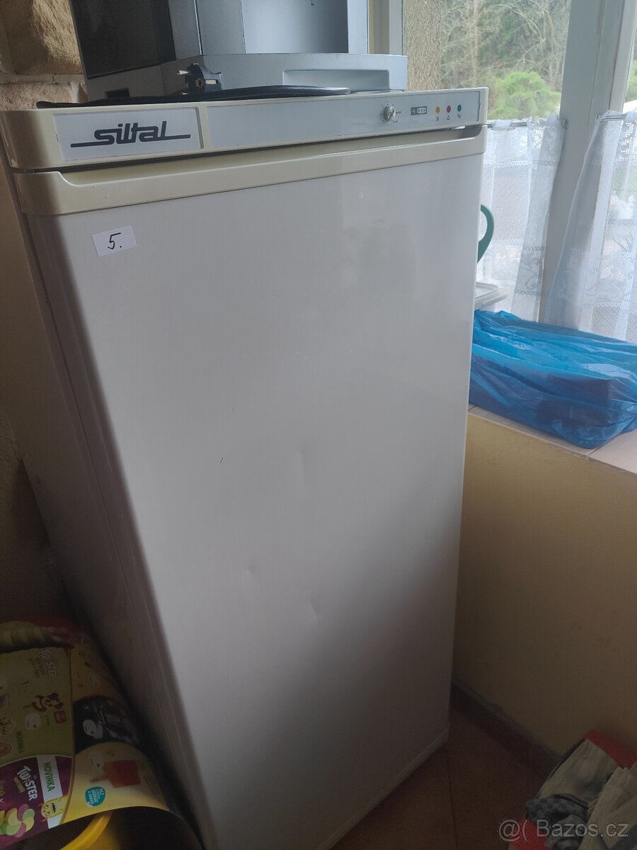 Šuplíkový mrazák - 2