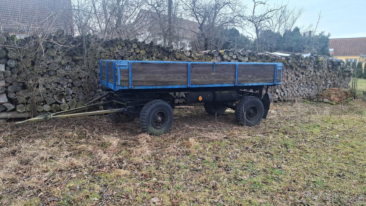 Traktorový Vlek - 2