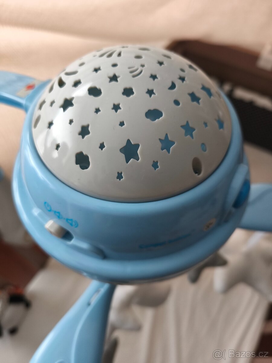 Kolotoč Canpol Babies plyšový s projektorem hvězdičky modrý - 2