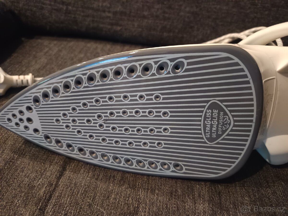 Žehlička Tefal - 2