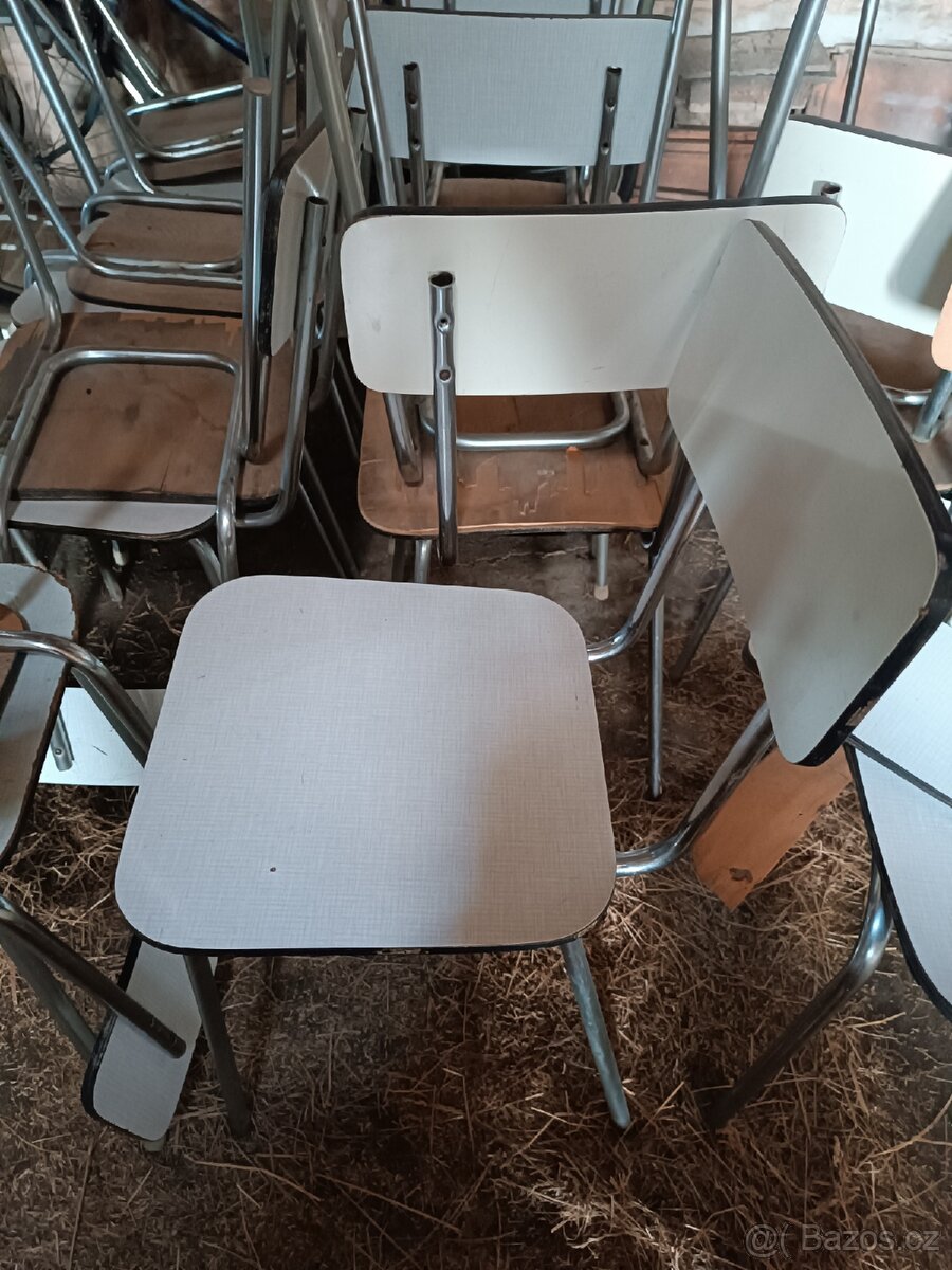 Kovová židle - 2