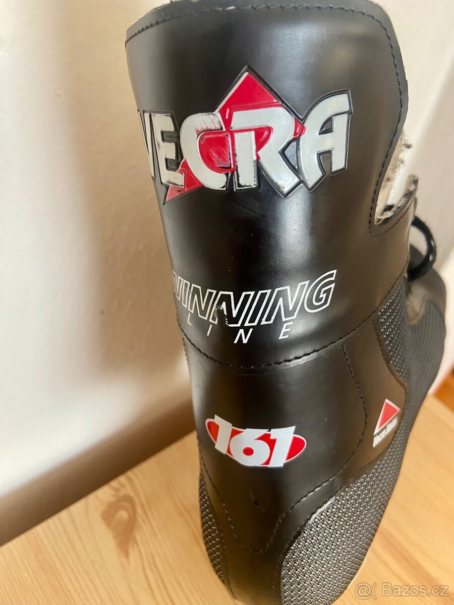 Pánské brusle VECRA WINNING LINE 161 vel, 11 - 2