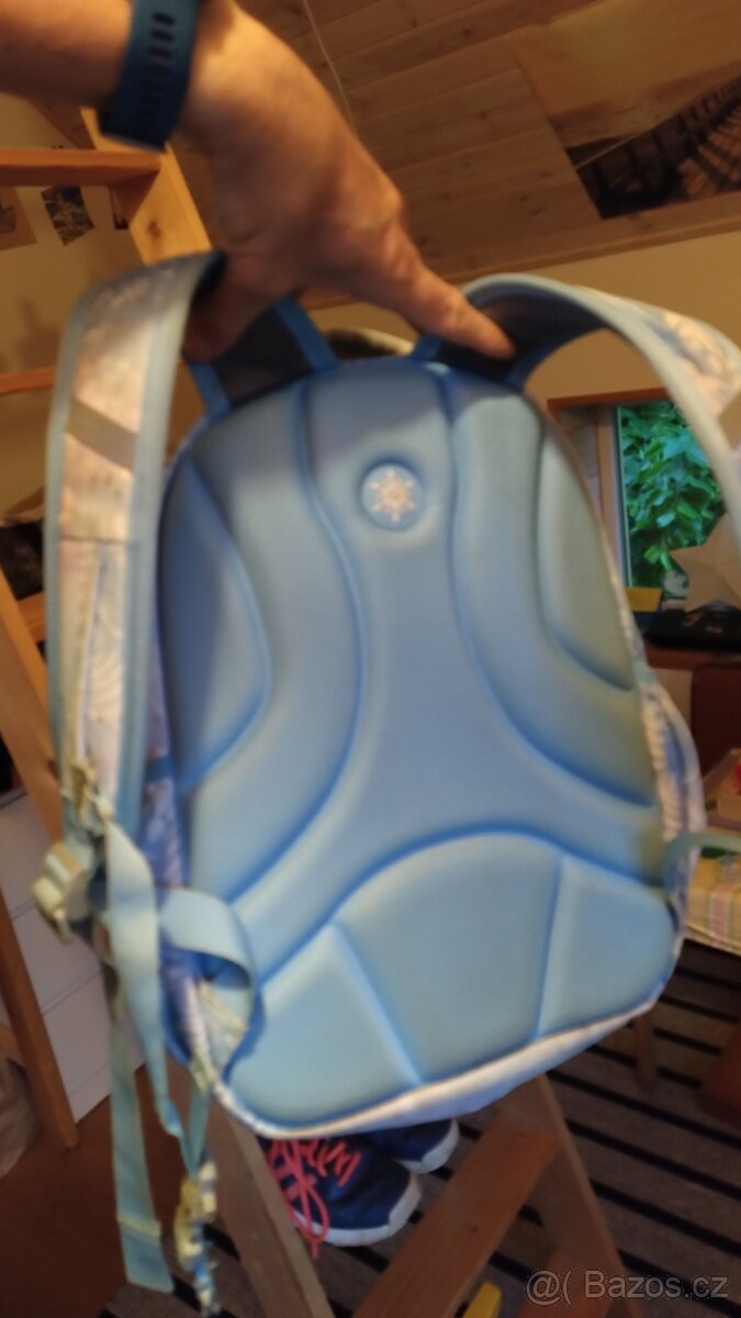 Aktovka Frozen v super stavu - 2