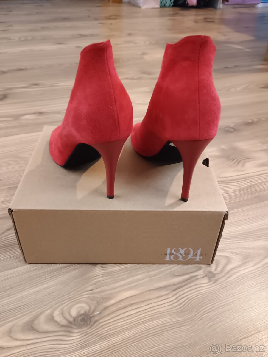 Dámské lodičky vel.39, semišové - 2