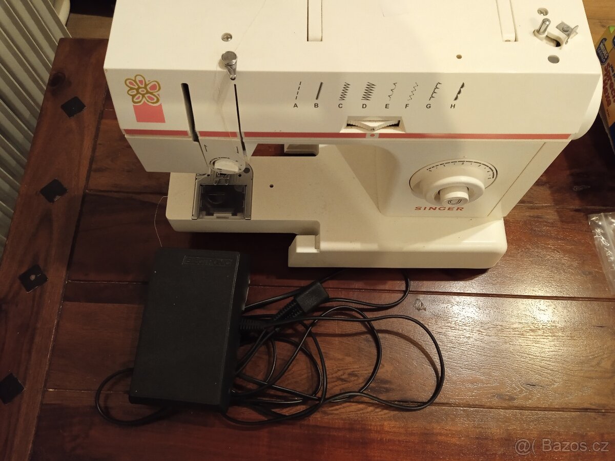 Šicí stroj Singer - 2
