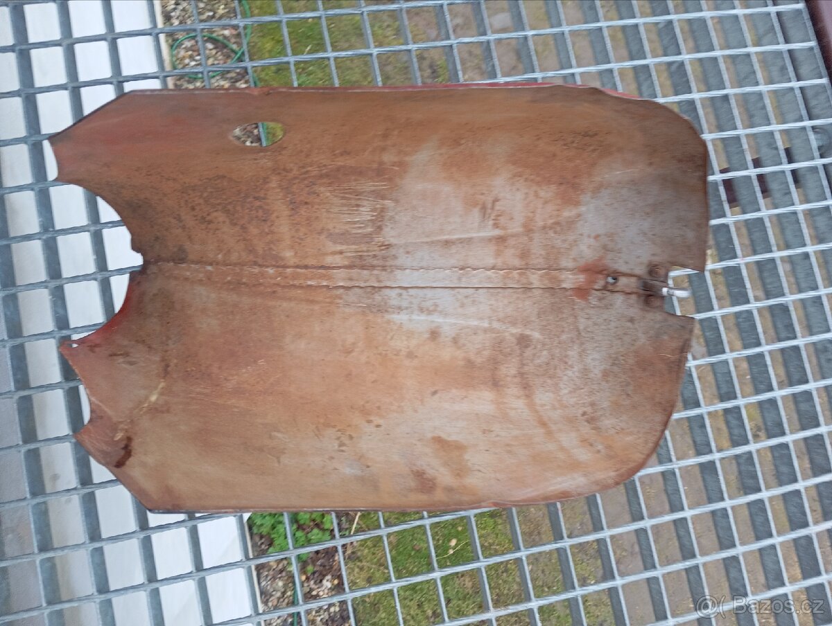 Prsíčka Jawa 50 - 2