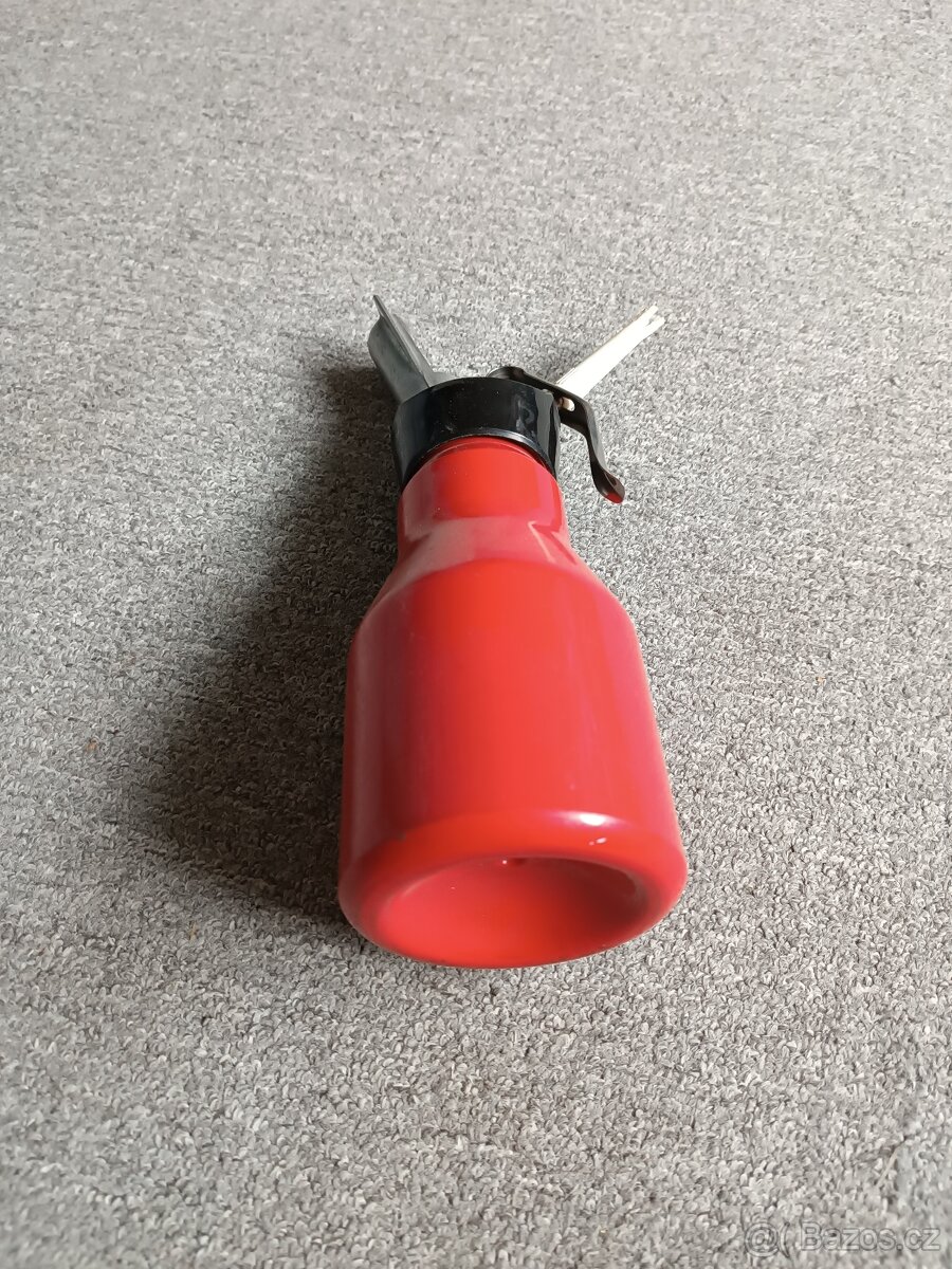 retro šlehačková láhev Kovočas - 2