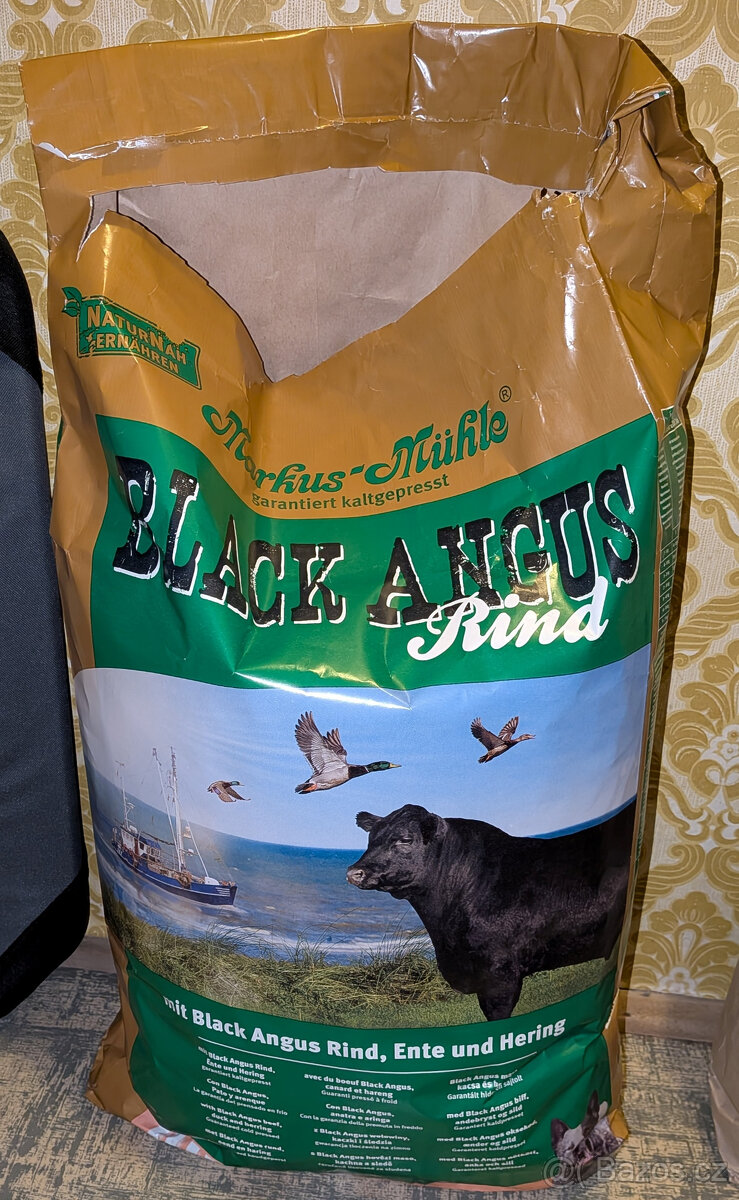 Granule Black Angus junior, 2 pytle - 2