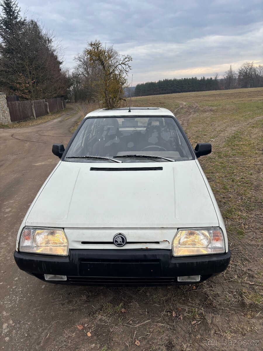 Škoda favorit - 2