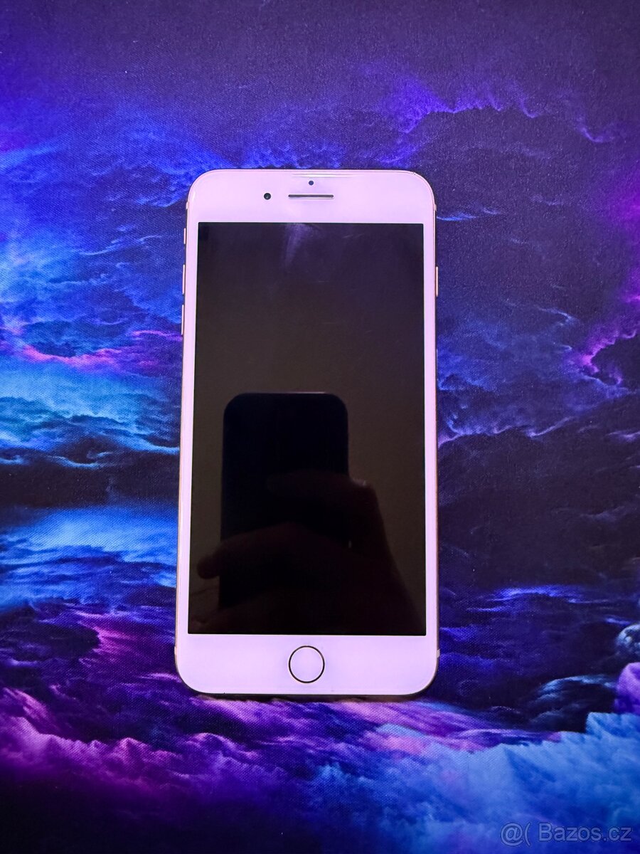 📱 Prodám iPhone 8 Plus 64GB Pink - 2
