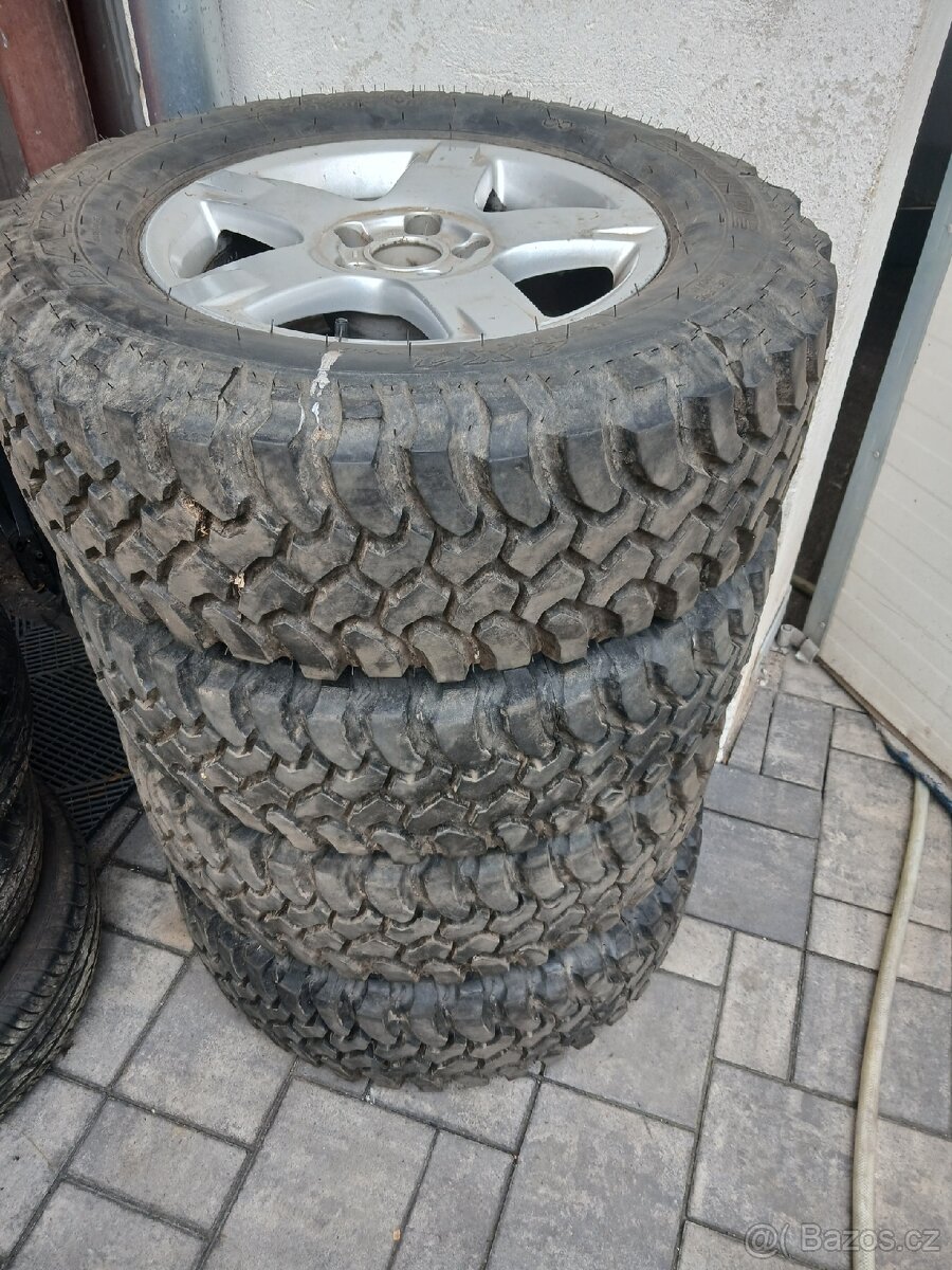 Offroud kola 235/70R16 - 2
