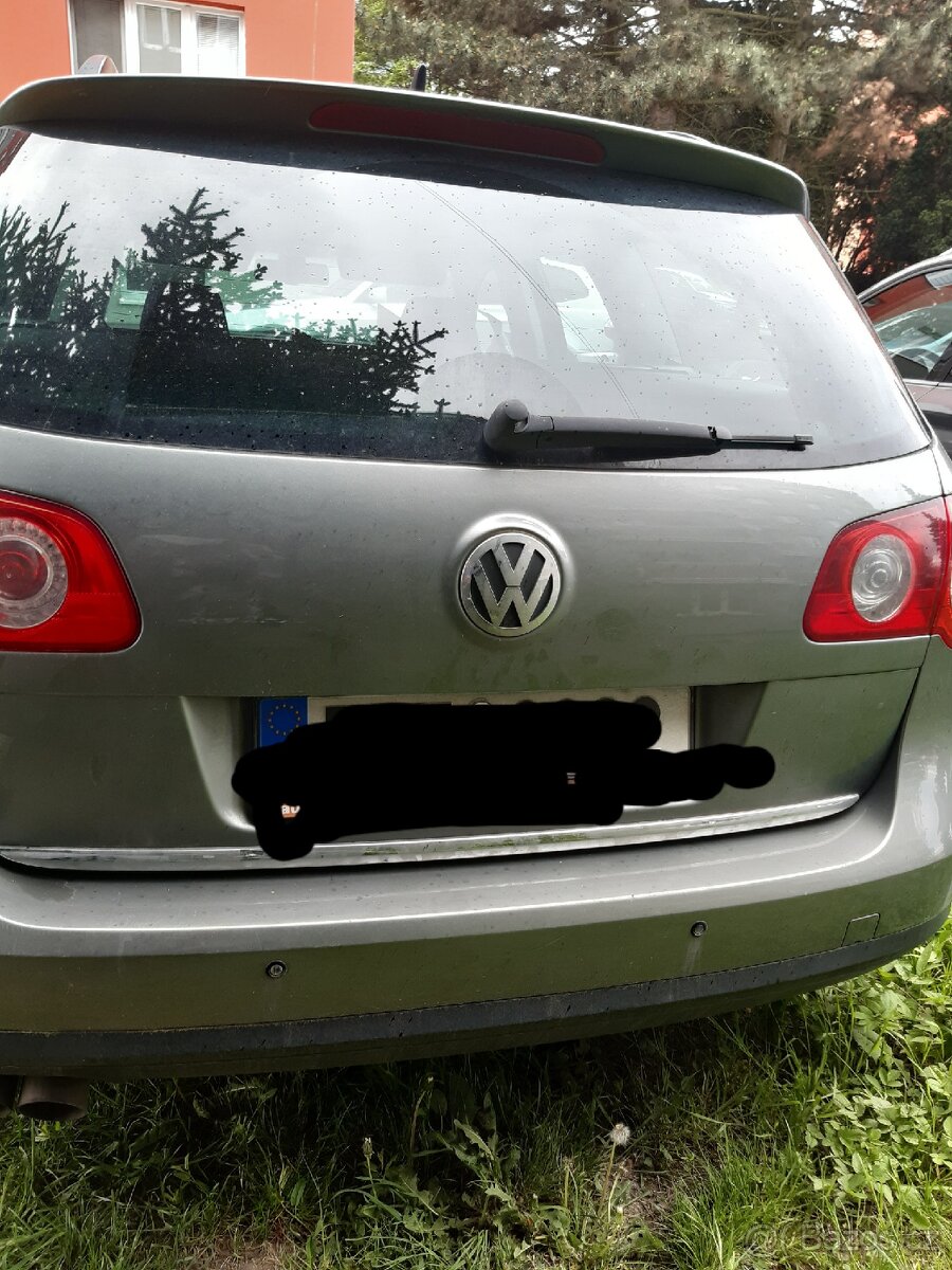 Volkswagen Passat 2.0tdi CR 2010 - 2