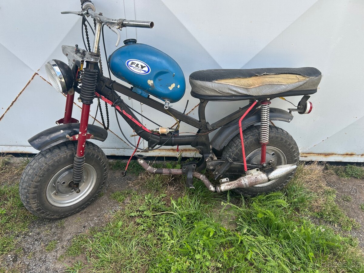 Jawa pionyr - 2