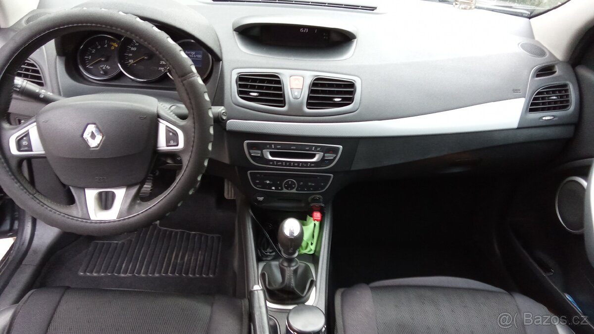 Prodám Renault Fluence 1.5 dci, 195000 km, STK 3/28. - 2