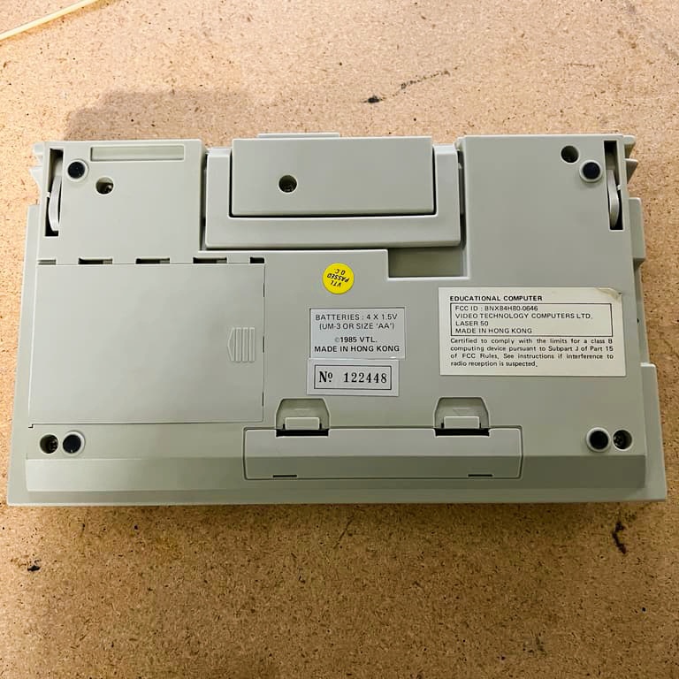 Historický počítač VTech Laser 50 - 2