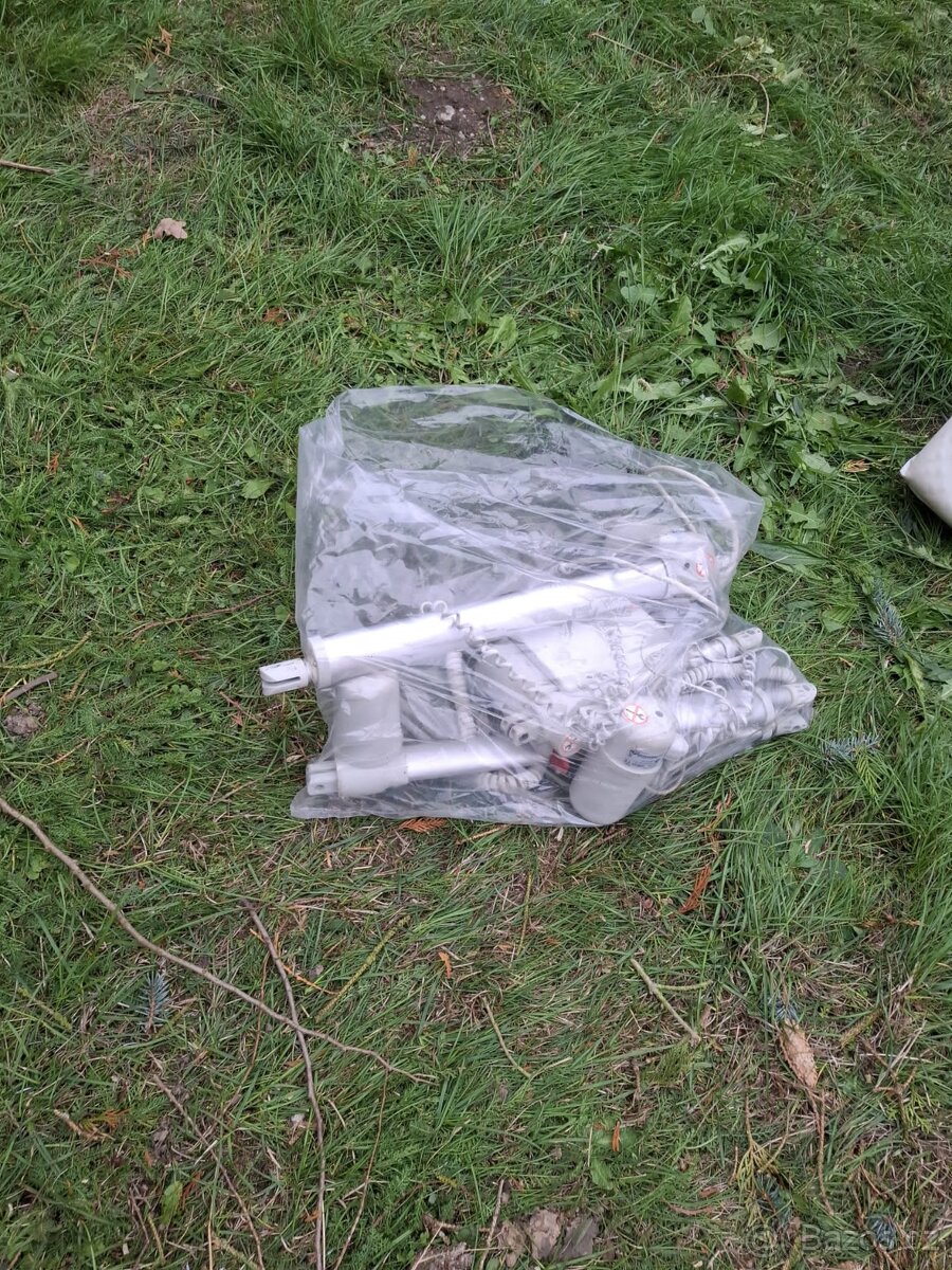 Zdravotní elektrická polohovací postel - 2