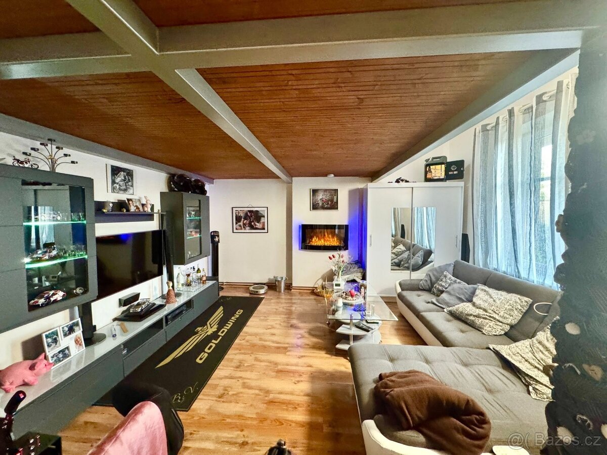 Pronájem bytu 2+kk, ul. Náves Svobody, Olomouc - 2