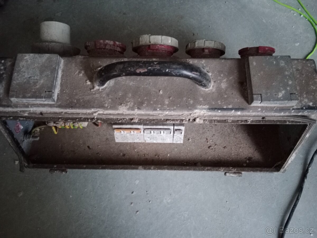 elektro rozvaděč - 2