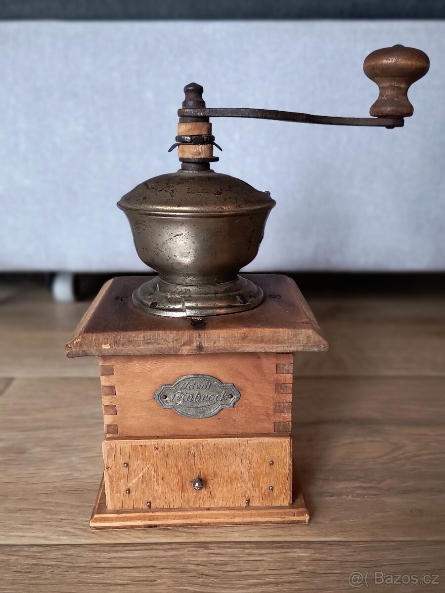 Mlýnek na kávu Leinbrock Ideal - 2