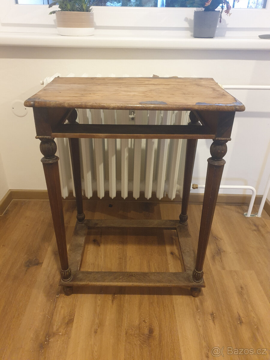 Starožitný nábytek k restaurování - 2