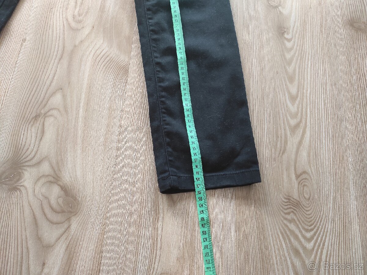 Kalhoty černé na kluka 15-17 let štíhlá postava - 2