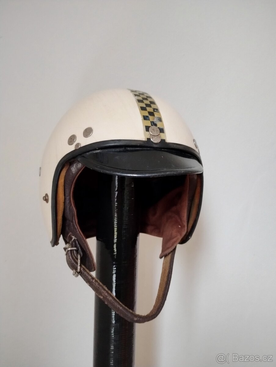 Prodám retro helmu na starý motocykl Jawa ČZ velikost 58cm - 2
