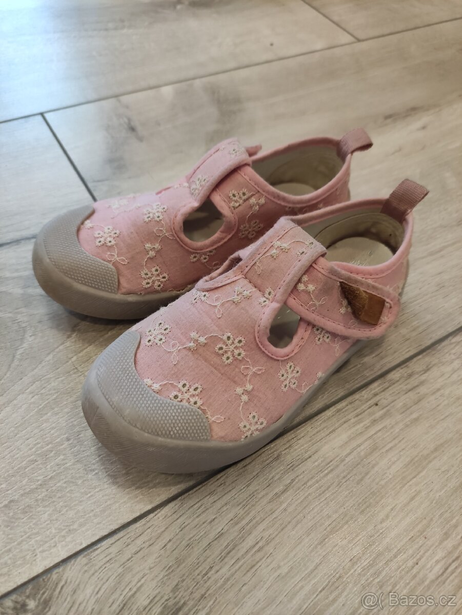 Dívčí sandálky na suchý zip - 2