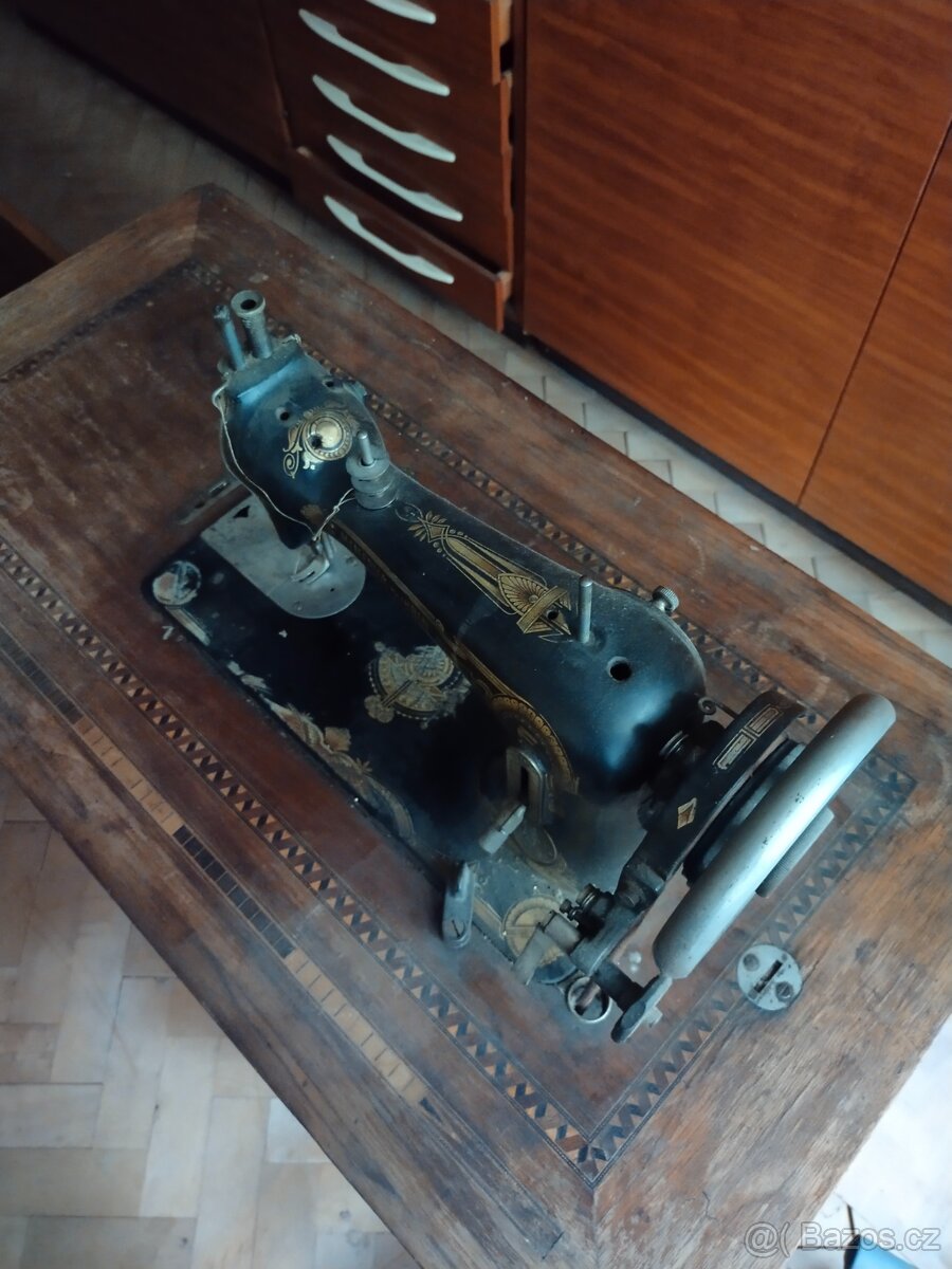 Šicí stroj Minerva - 2