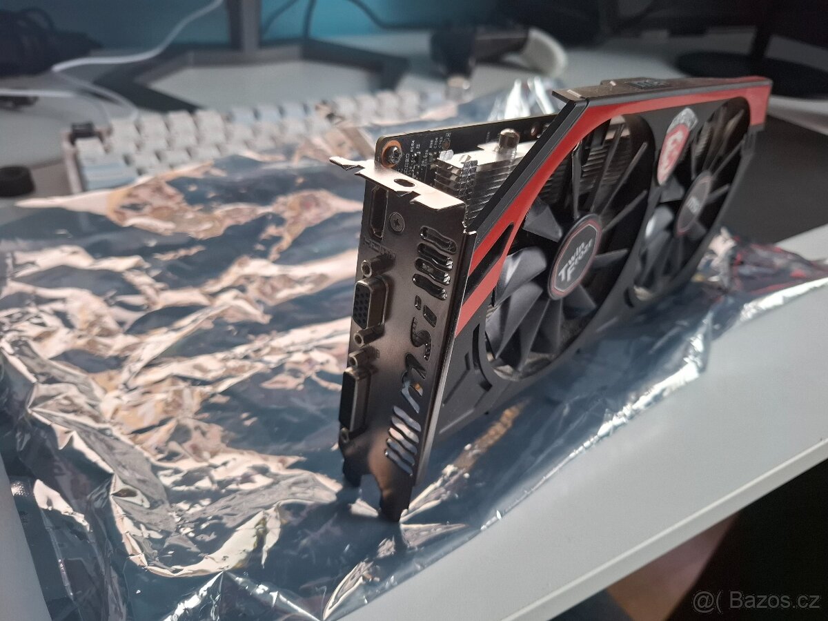 Nvidia GTX 750ti 2gb - 2