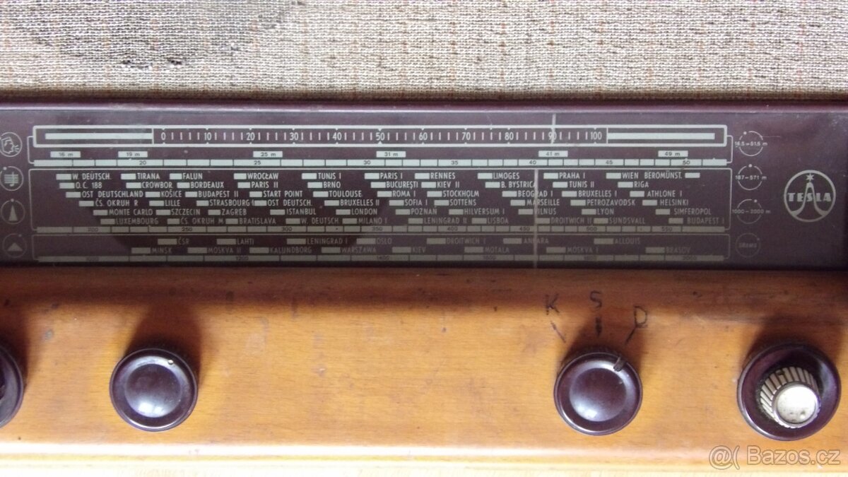 Rádio - TESLA Symfonic 603A - 2