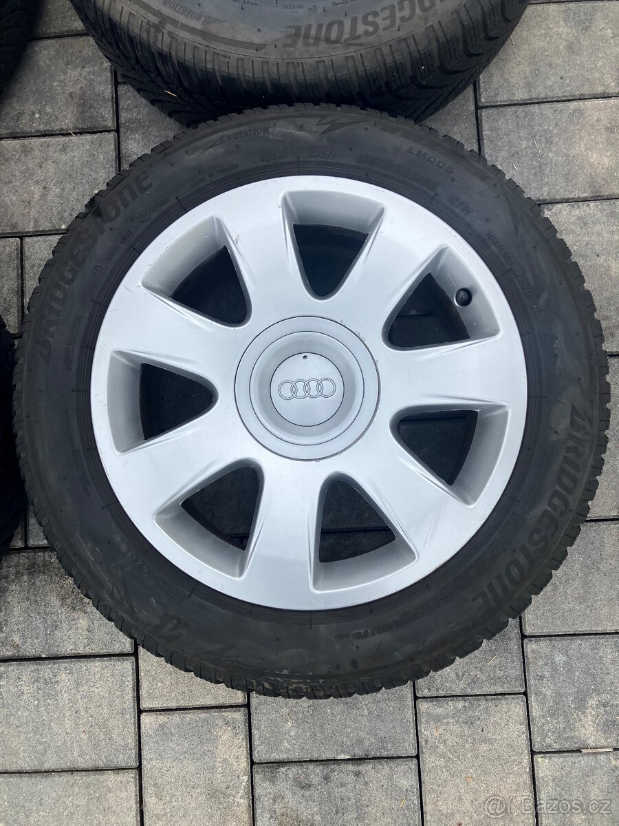 Originální alu kola Audi 205/55R16 - 2