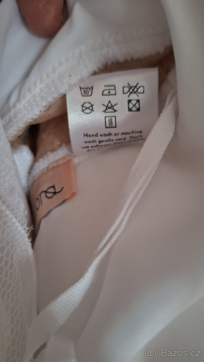 prodám svatební šaty Madora - 2