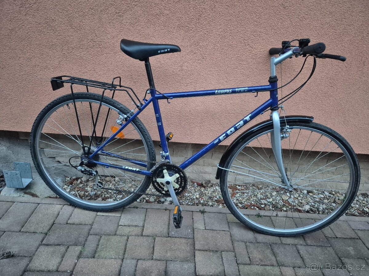 Trekingové kolo FORT - 2