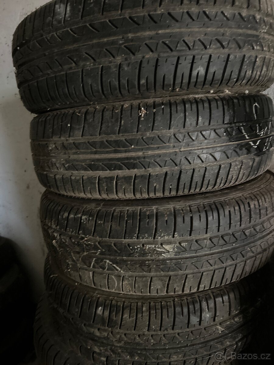 Letni pneu 165/65R15 5mm - 2