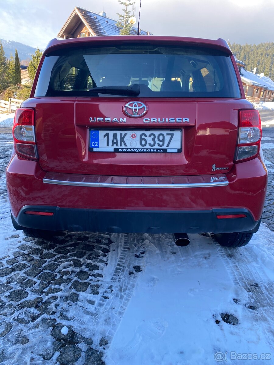 Toyota 1.3 vvt-i 74 kw - 2