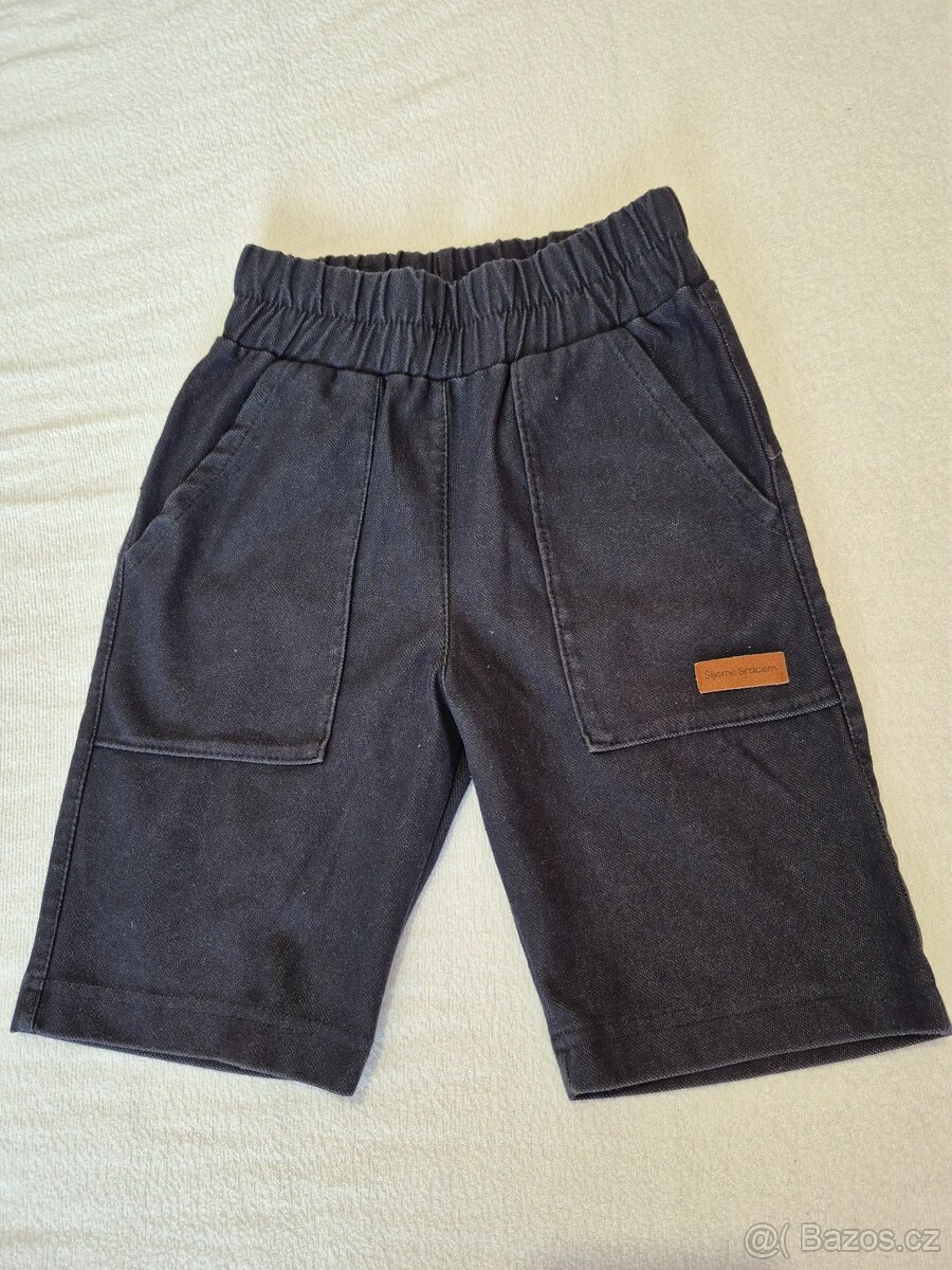 Dzinove kratasy vel. 122/128 zn. Sijeme srdcem - top stav - 2