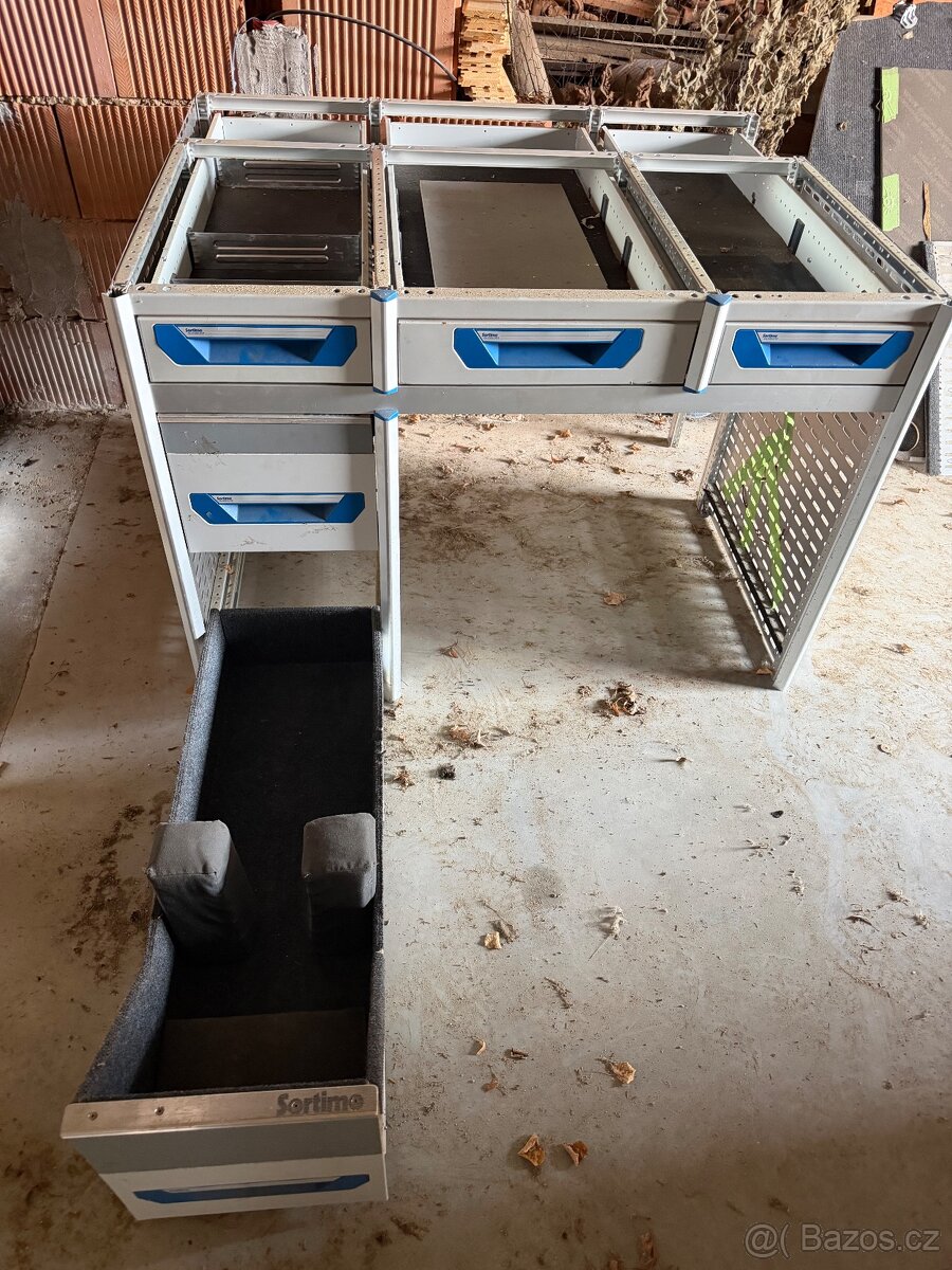 Vestavba Sortimo VW T5 T6 ford transit - 2