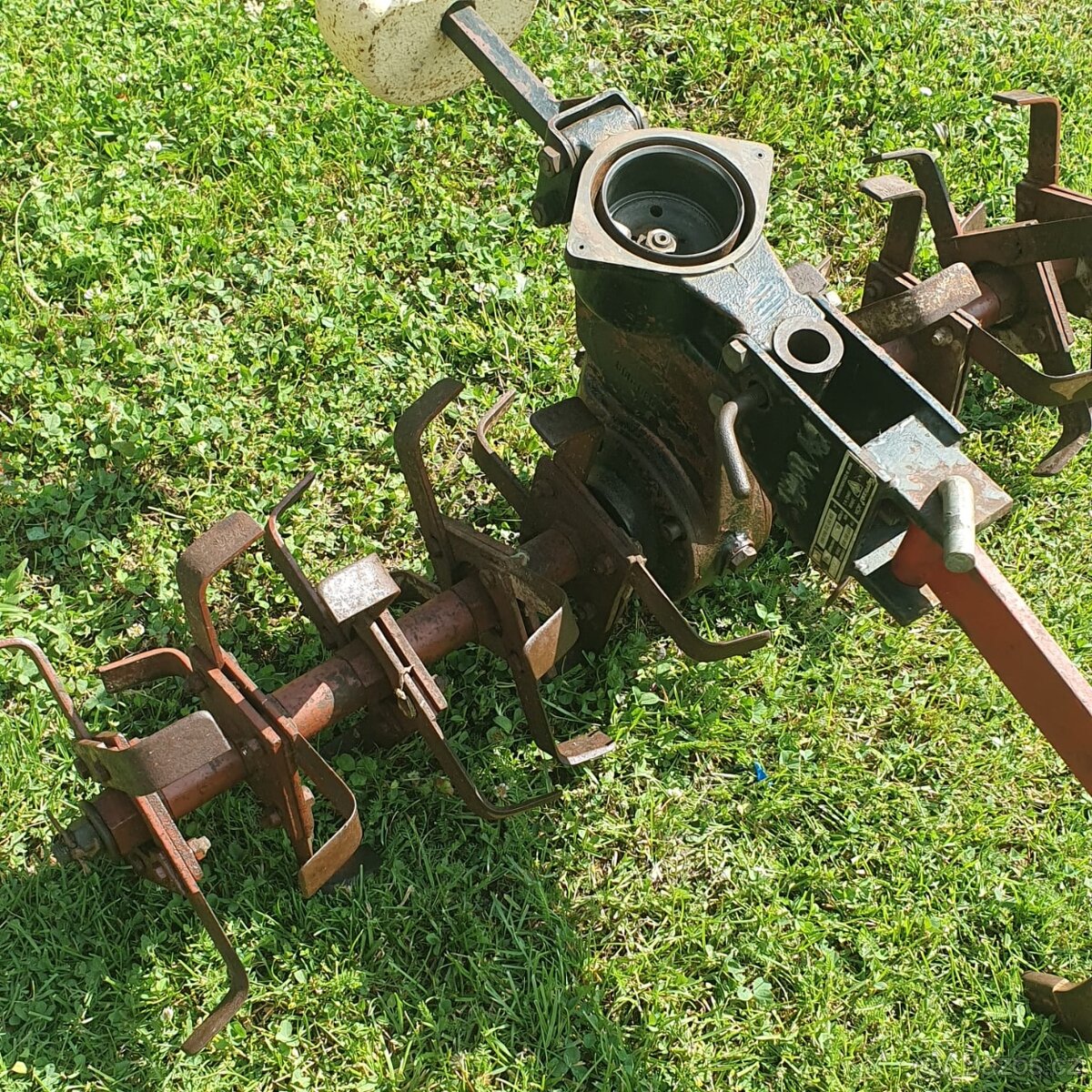 VARI TERA převodovka s rotavátorem AKY - 2