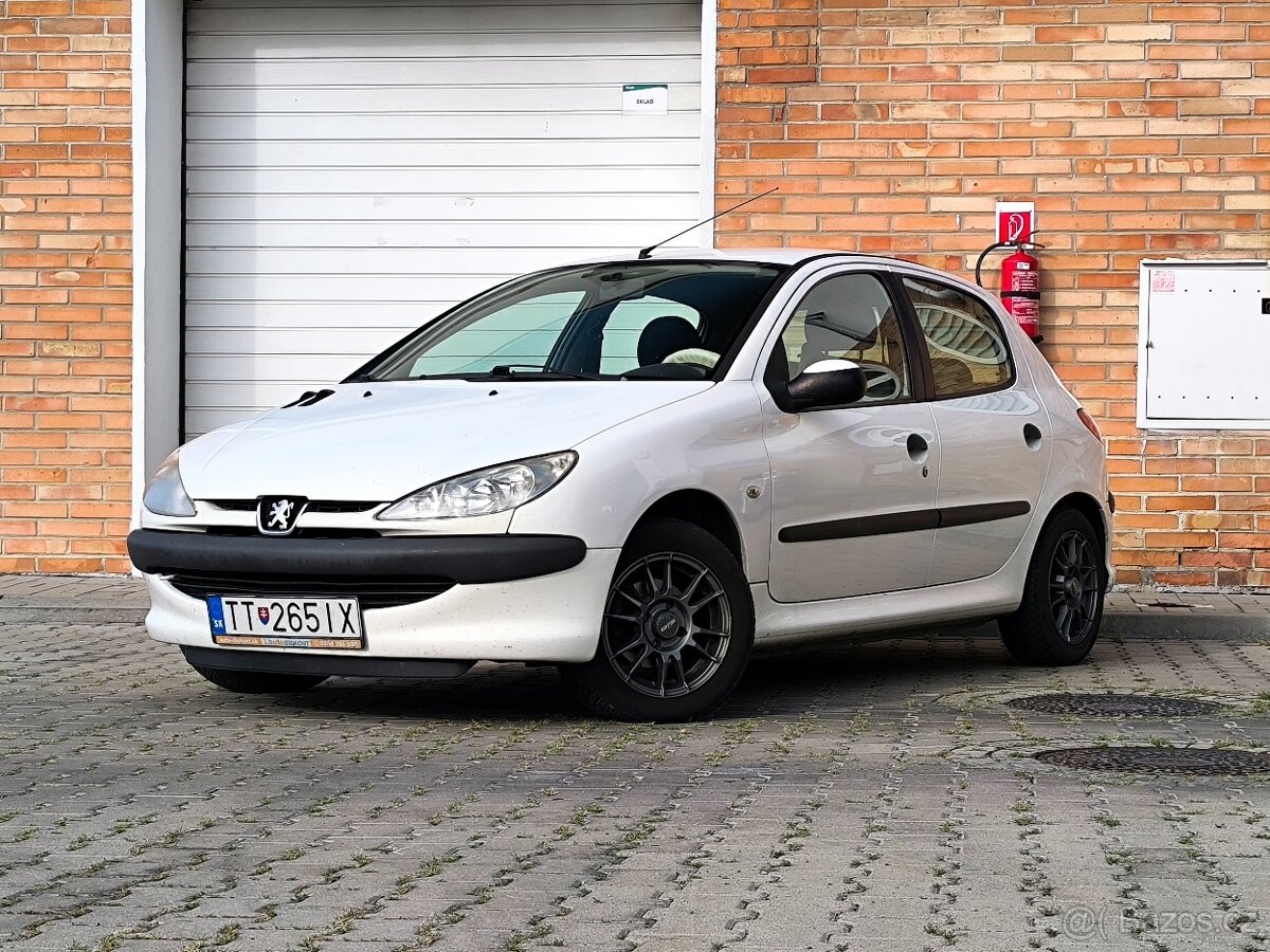 Peugeot 206 _ 1.4i + LPG - 2