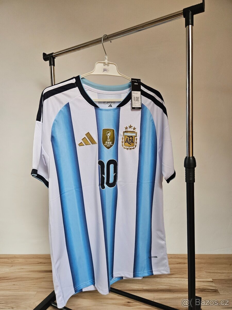 Messi #10 (Argentina Home) XL,L, M - 2