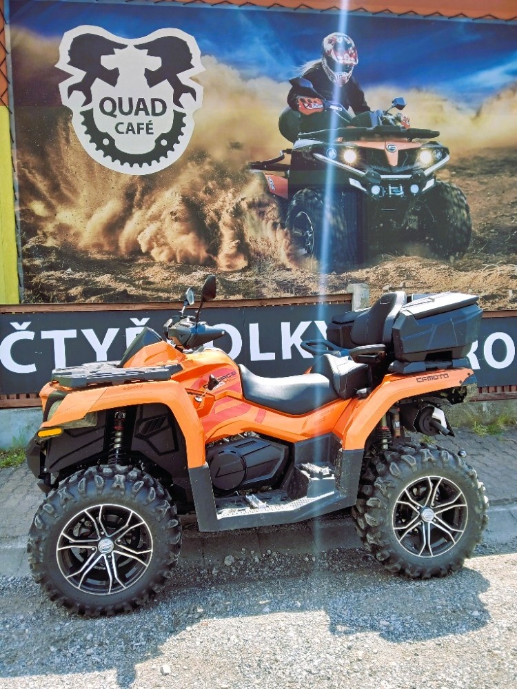 CFMOTO GLADIATOR X850 bílá značka