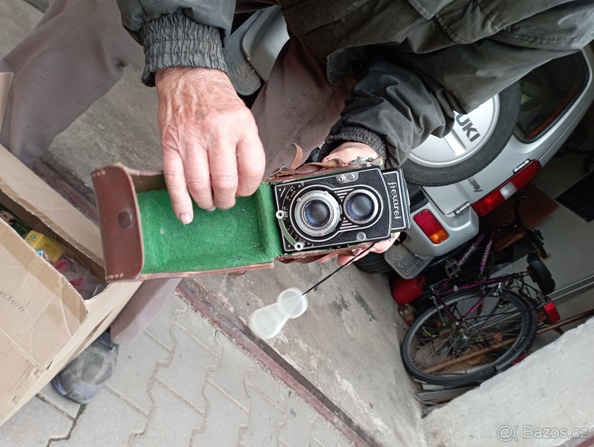 Fotoaparát FLEXARETA 5A – zrcadlovka 6x6 - 2