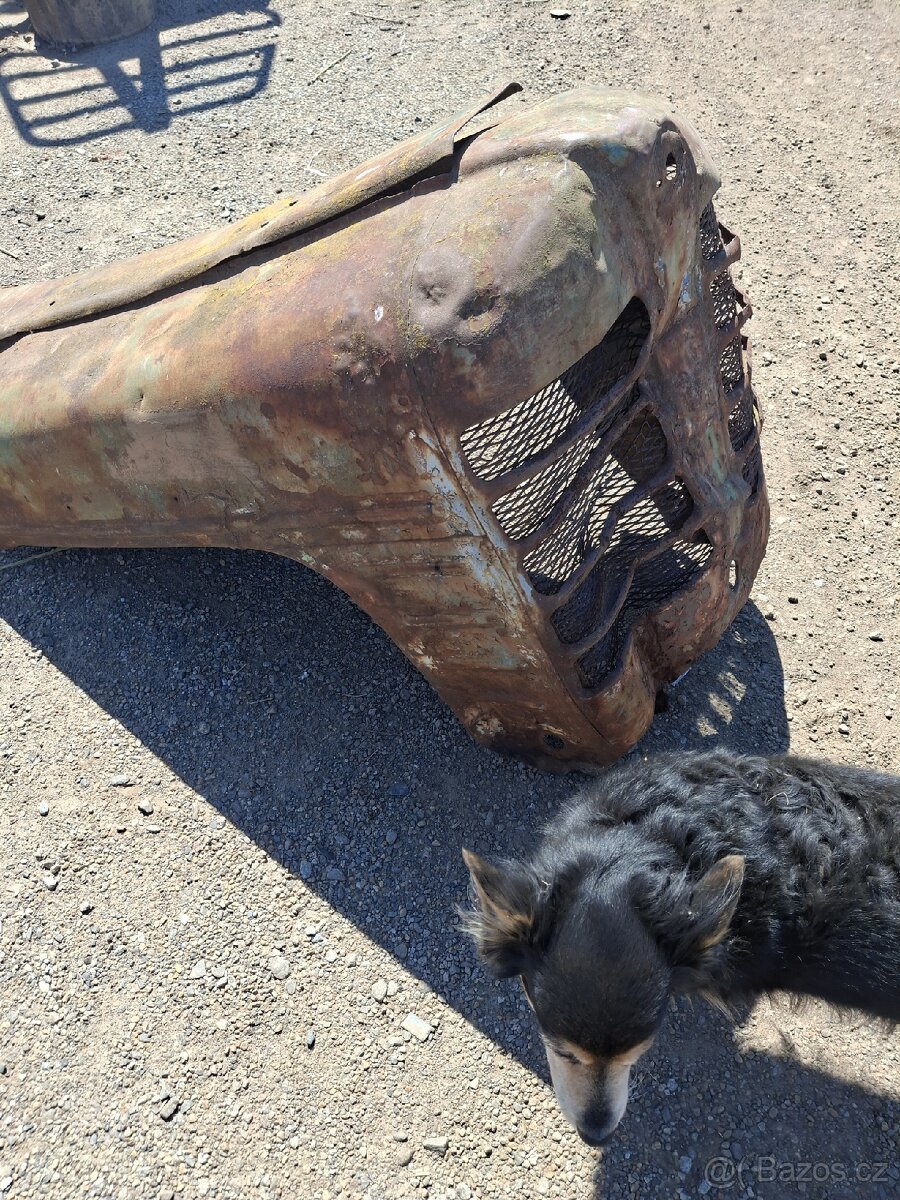 Zetor 3011, originál maska, - 2