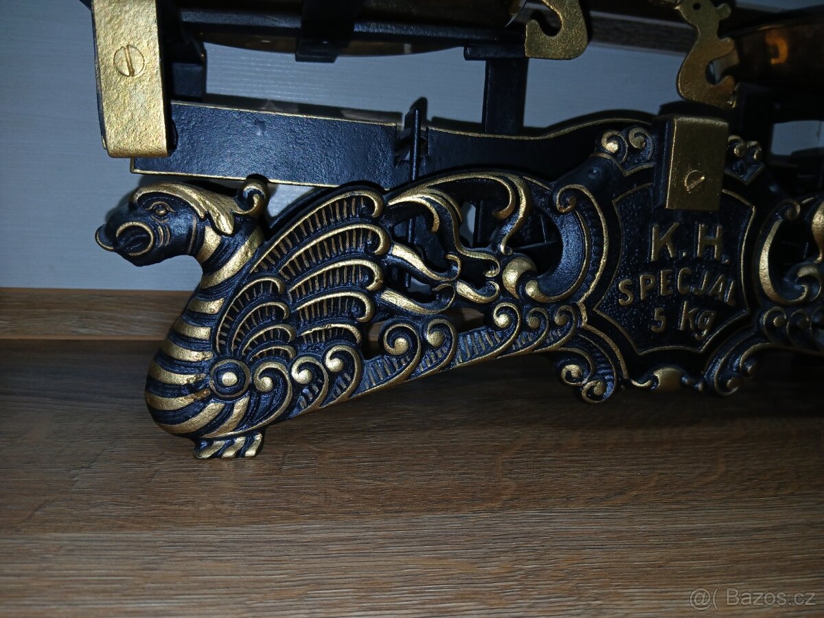 Staré váhy.Draci. - 2