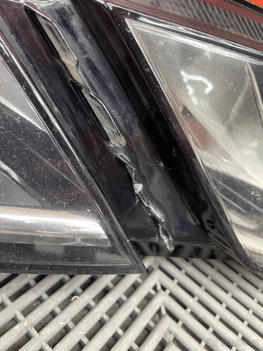 Octavie 3 svetlo - 2