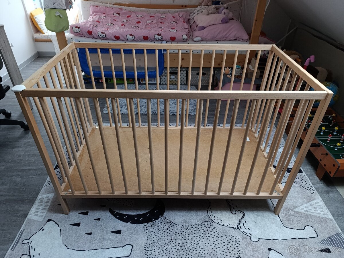 Dětská dřevěná postýlka Ikea - 2