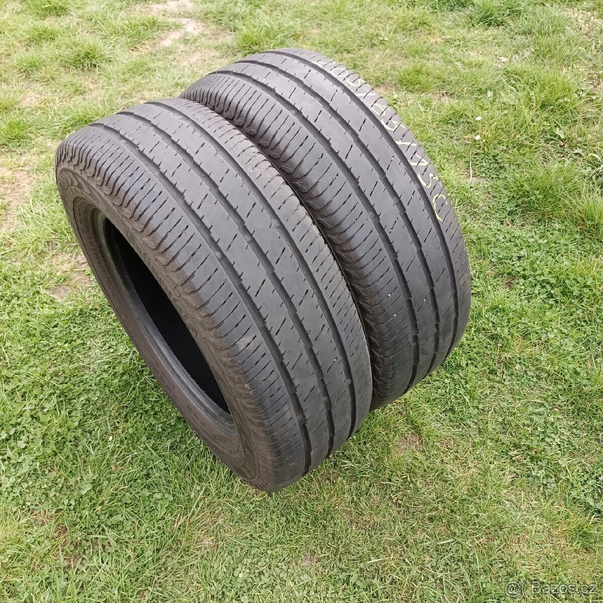 Letní pneu CONTINENTAL 205/ 65 R15C" - 2