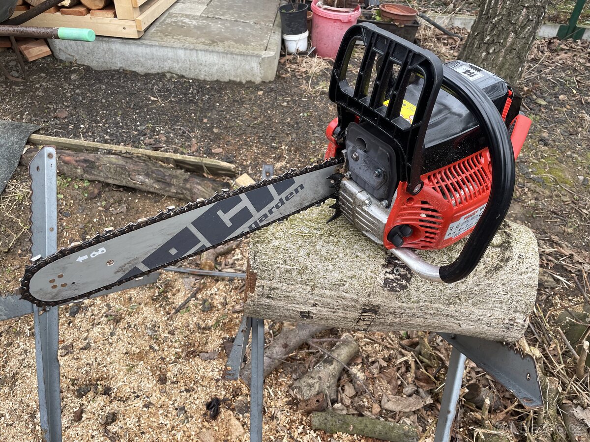 Motorová pila Hecht pronájem - 2