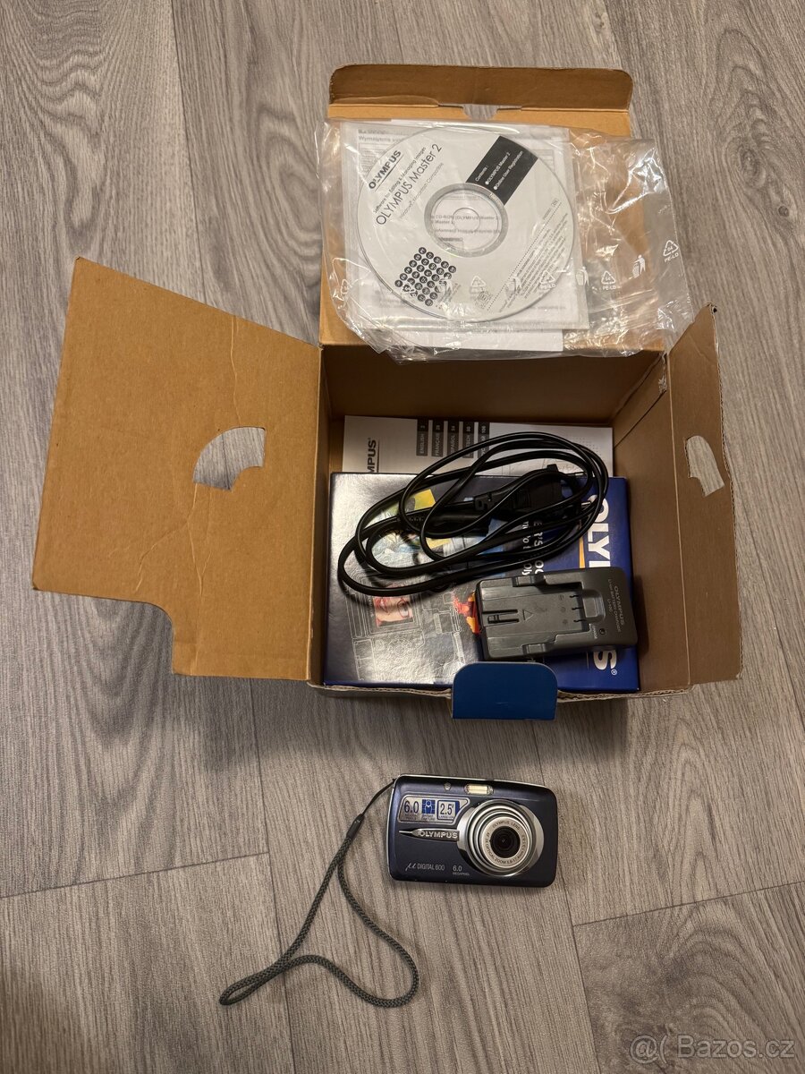 Olympus µ Digital 600 - 2